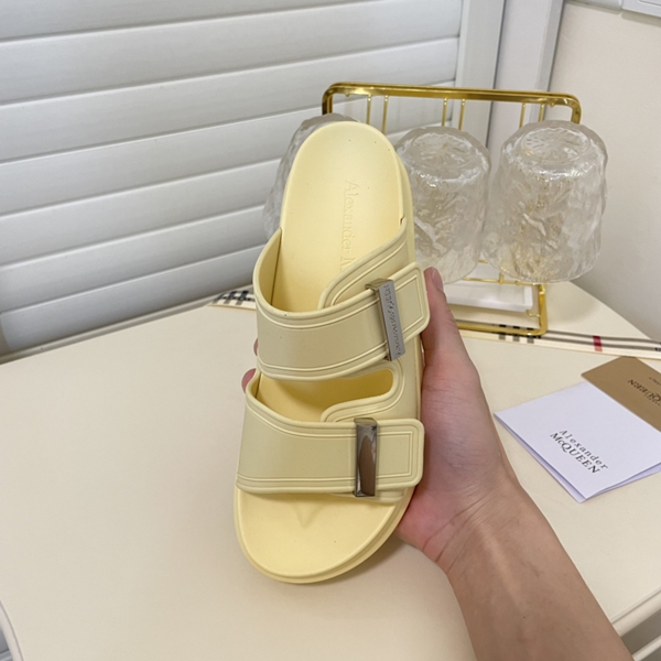 サンダル全体デザイン